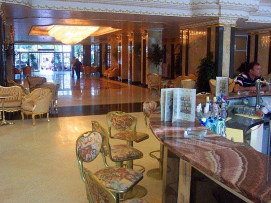 Planeta Hotel & Aquapark Free Beach Access Sunny Beach Ngoại thất bức ảnh Lobby
